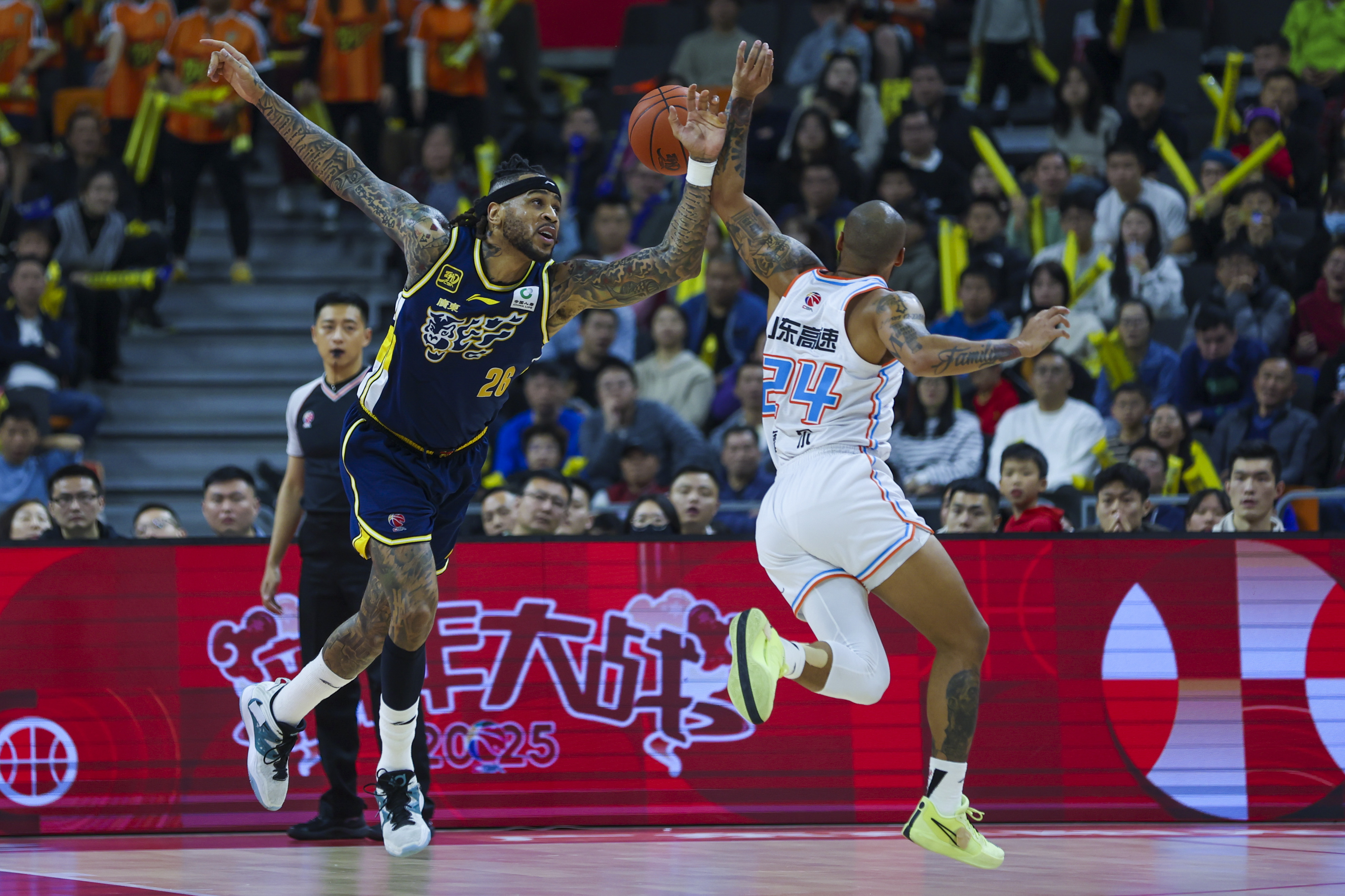 终极对抗！CBA战火再次点燃