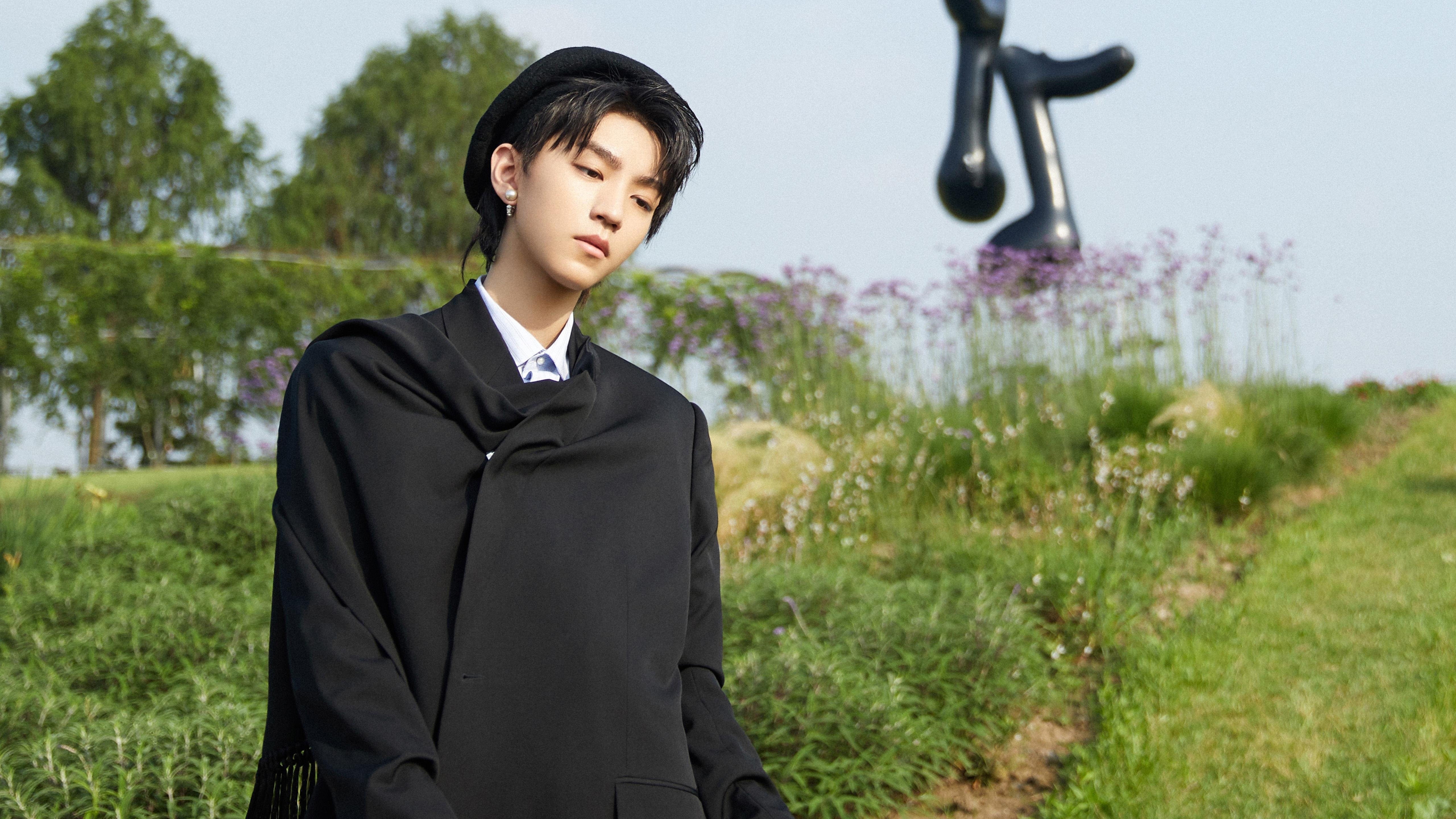 画笔与盾牌，三笘薰的文艺复兴式演出如何击穿维京防线