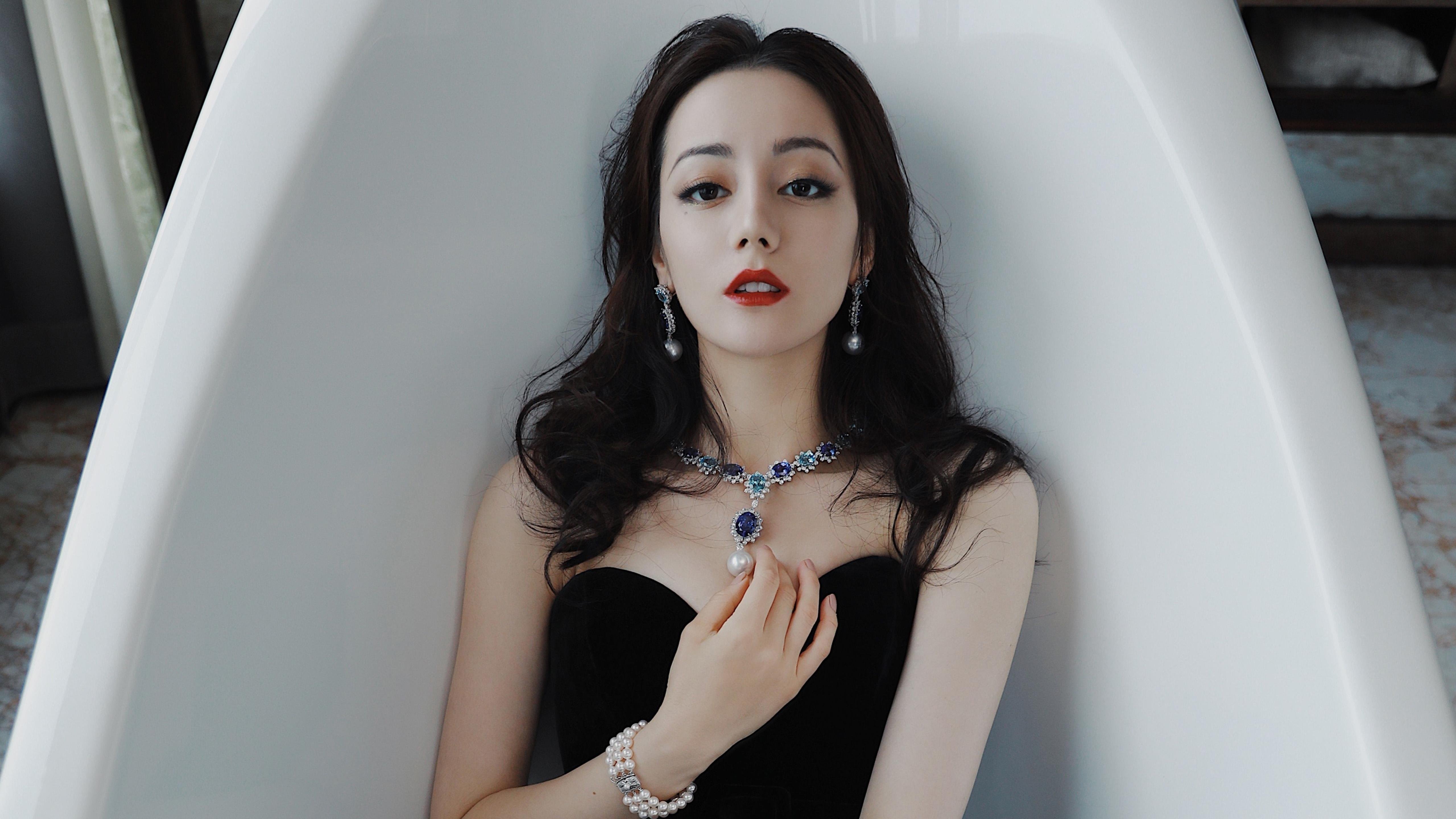 欧冠淘汰赛之夜的跨界史诗，当德罗赞的篮球艺术达到完美之境