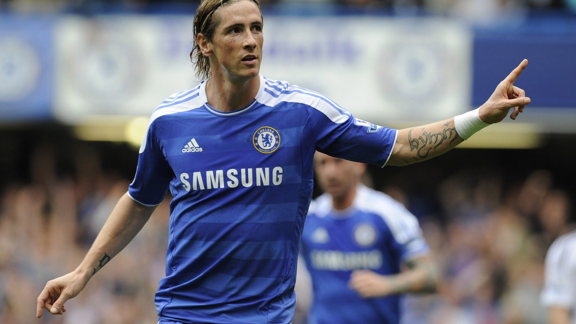 破圈之战，范弗利特42分背后，一场不被定义的对决如何撕开了篮球的次元壁