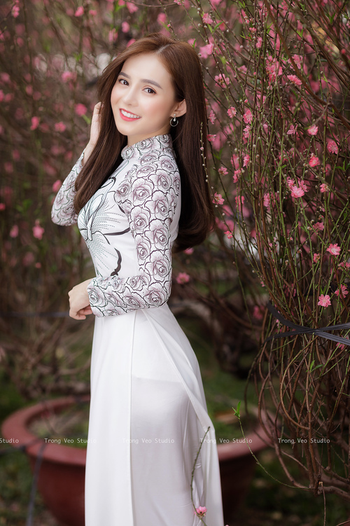 范戴克铁血点杀,阿尔瓦雷斯替补封神,哥斯达黎加2-1绝杀塞尔维亚,A组生死战变天